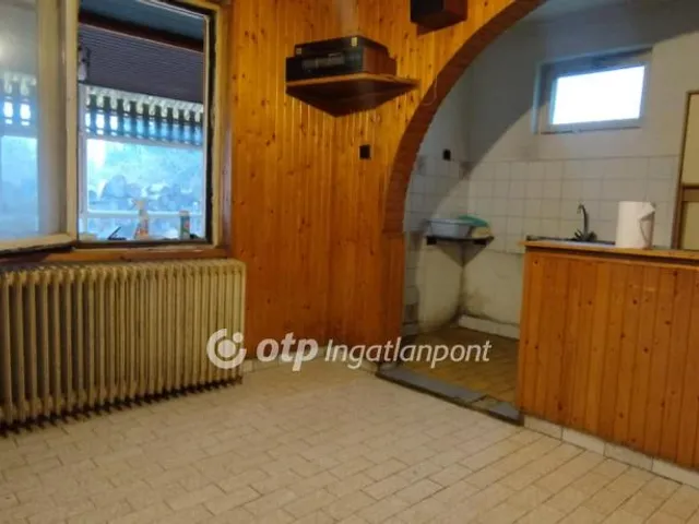 Eladó ház Decs 90 nm