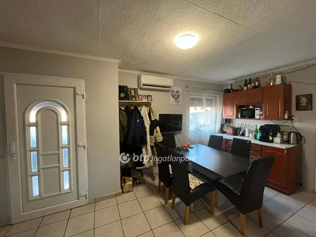 Eladó ház Fadd 62 nm