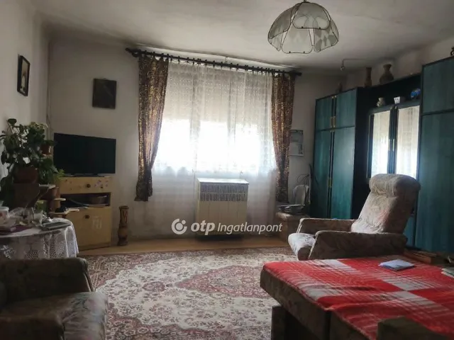 Eladó ház Szekszárd 100 nm