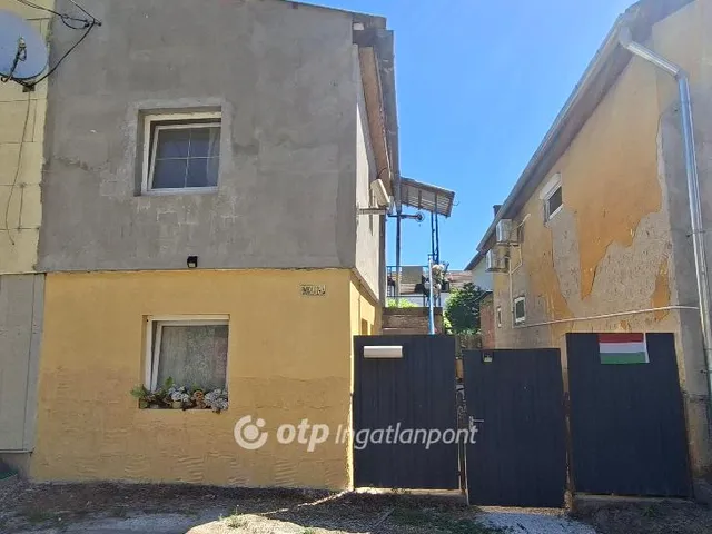 Eladó nyaraló Baja, Dunafürdő 25 nm