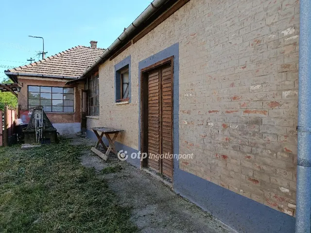 Eladó ház Dombóvár 94 nm