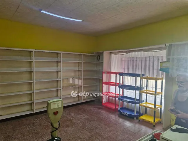 Eladó kereskedelmi és ipari ingatlan Tengelic 150 nm