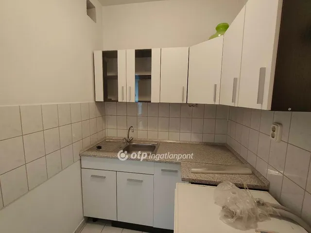 Eladó lakás Szekszárd 42 nm