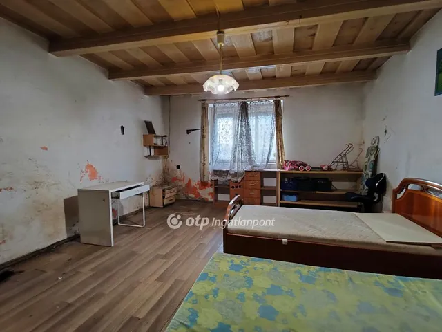 Eladó ház Bölcske 57 nm