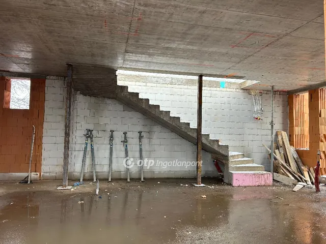 Eladó lakás Balmazújváros 98 nm