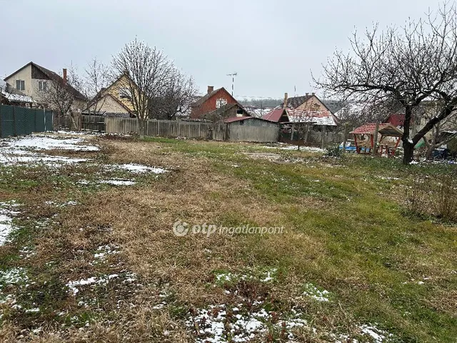 Eladó telek Hajdúszoboszló 661 nm