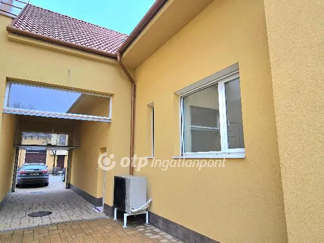 Eladó ház Debrecen 200 nm