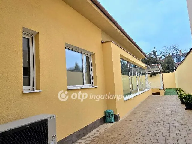 Eladó ház Debrecen, Belváros 200 nm