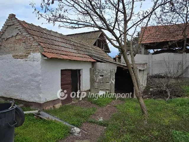 Eladó ház Mikepércs 80 nm