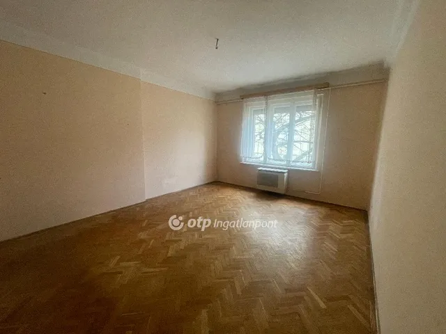 Eladó lakás Debrecen, Dobozi lakótelep 102 nm