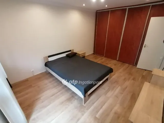 Eladó lakás Debrecen 89 nm