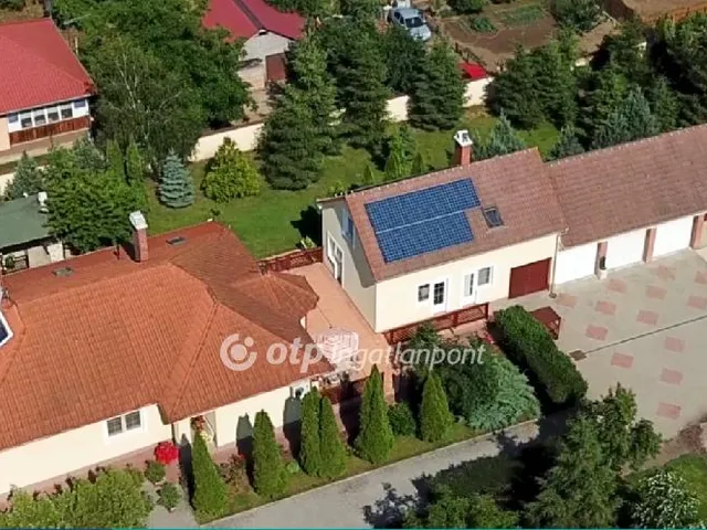 Eladó ház Bocskaikert 185 nm