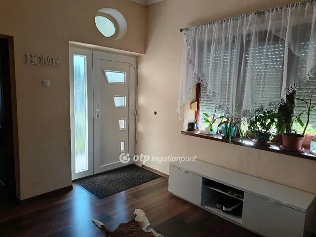 Eladó ház Konyár 110 nm