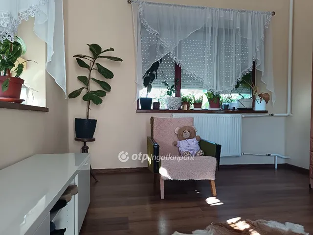 Eladó ház Konyár 110 nm