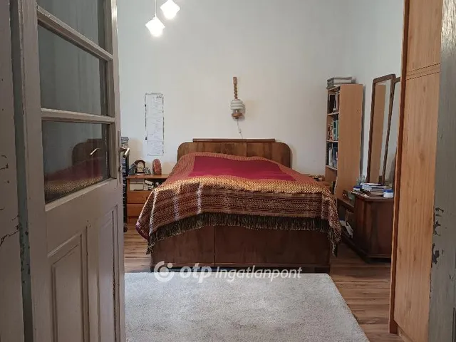 Eladó ház Sáránd, Központi rész 80 nm