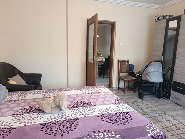Eladó ház Hajdúszovát, Központi 130 nm