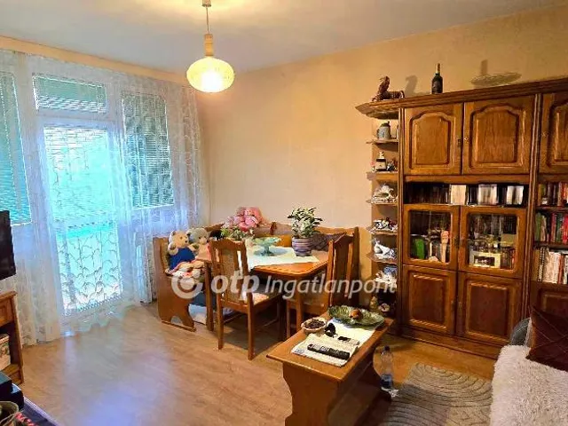 Eladó lakás Debrecen, Fényes udvari piac 68 nm