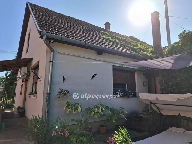 Eladó ház Tiszavasvári, Központi elhelyezkedés 120 nm