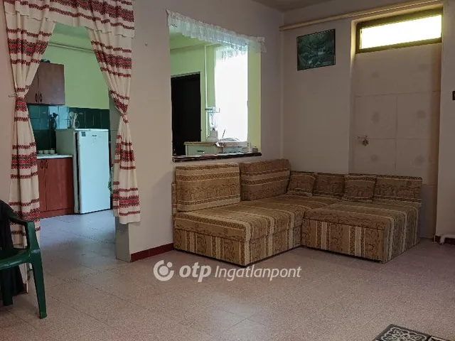 Eladó ház Zsáka 90 nm