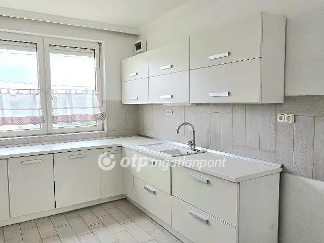 Eladó ház Debrecen 450 nm