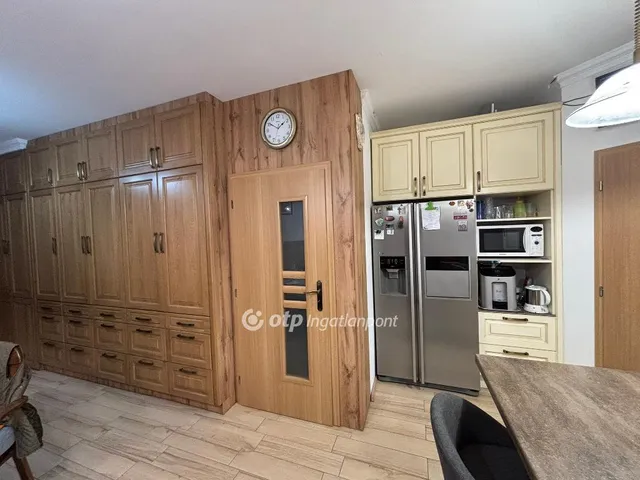 Eladó ház Hajdúböszörmény 284 nm