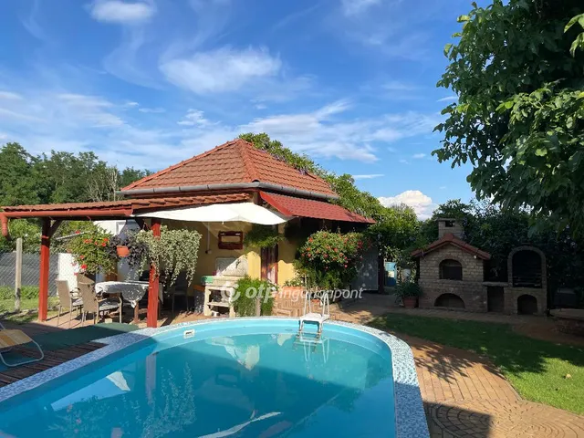 Eladó ház Balkány 132 nm