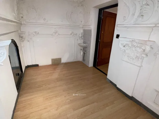 Kiadó kereskedelmi és ipari ingatlan Budapest VIII. kerület 16 nm