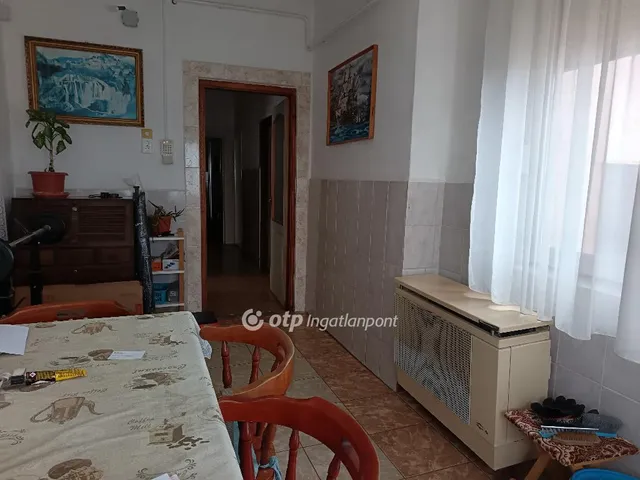 Eladó ház Bihartorda 75 nm