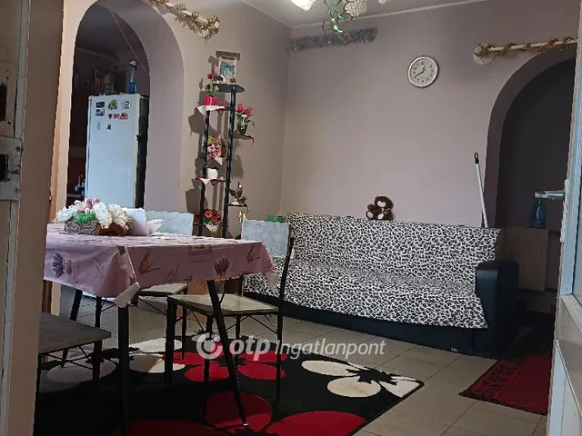 Eladó ház Sáránd 90 nm