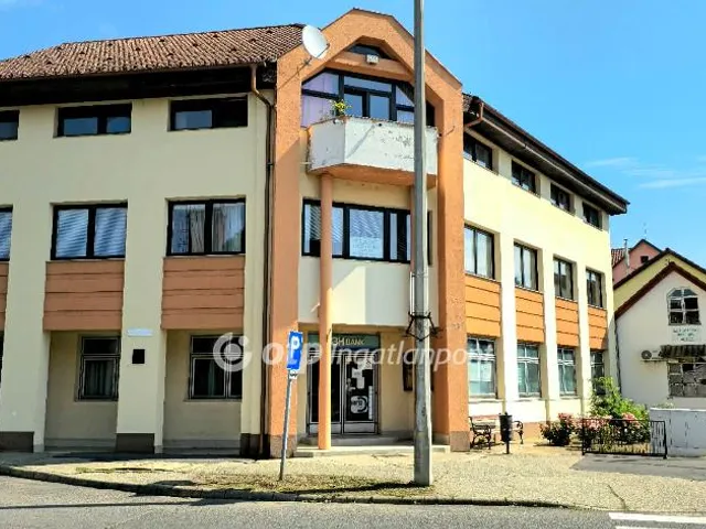 Eladó kereskedelmi és ipari ingatlan Létavértes 600 nm