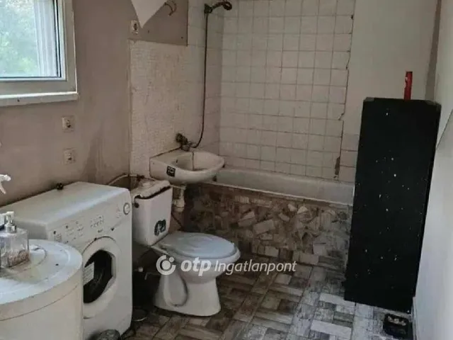 Eladó ház Mikepércs 40 nm