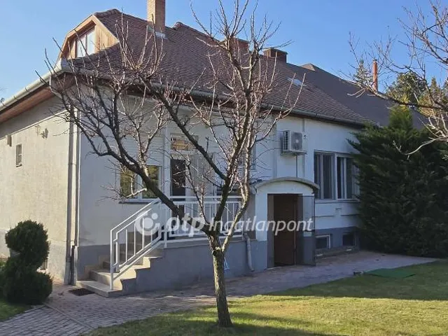 Eladó ház Debrecen, Nagyerdő 100 nm