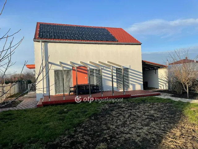 Kiadó ház Ebes 90 nm