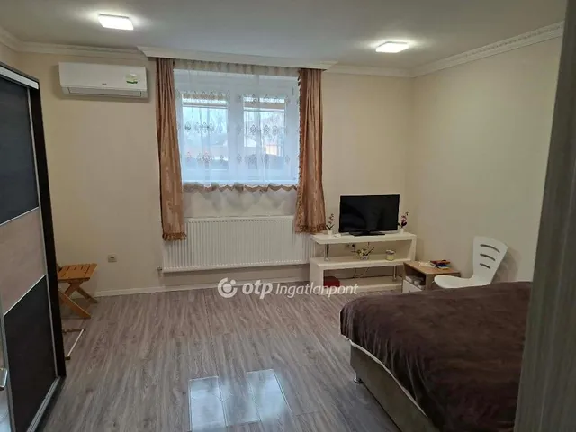 Eladó ház Derecske 176 nm