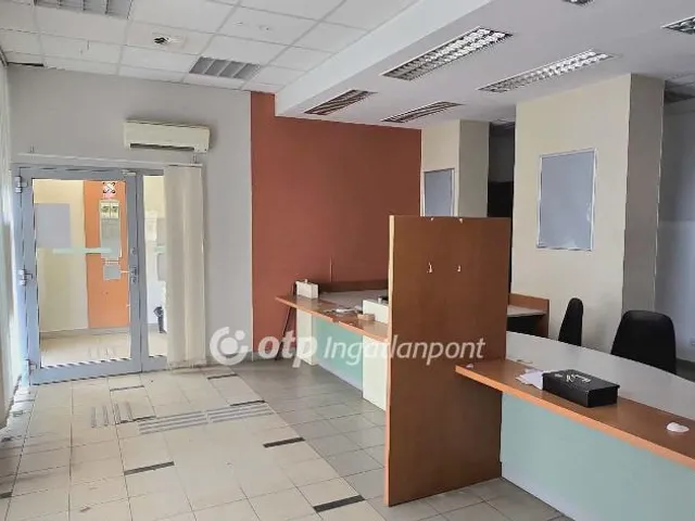 Eladó kereskedelmi és ipari ingatlan Hajdúdorog 78 nm