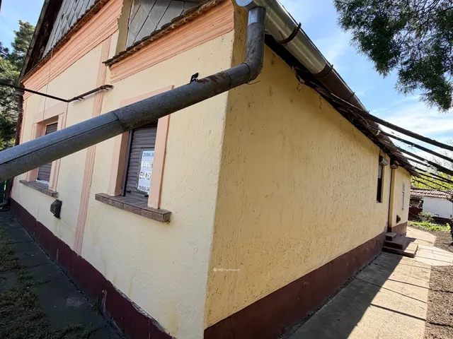 Eladó ház Tetétlen 76 nm