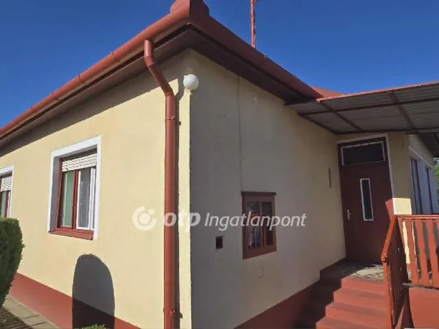 Eladó ház Derecske 90 nm