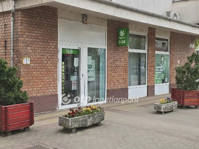 Eladó kereskedelmi és ipari ingatlan Hajdúdorog 78 nm