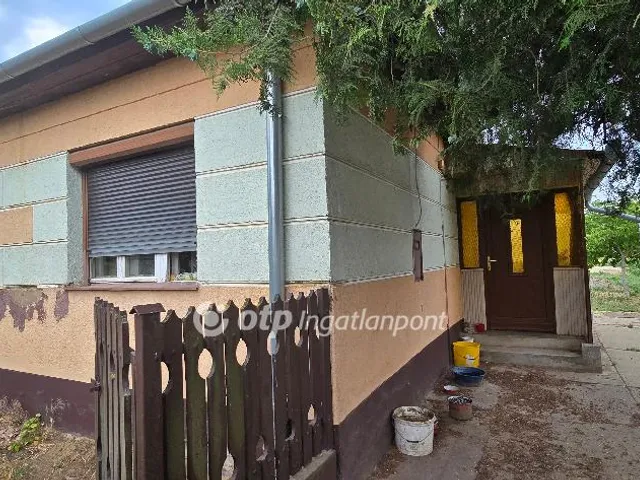 Eladó ház Mikepércs 51 nm