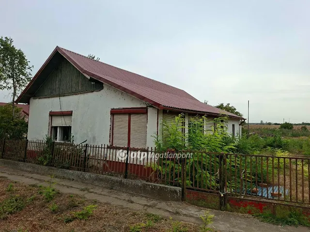 Eladó ház Nádudvar 65 nm