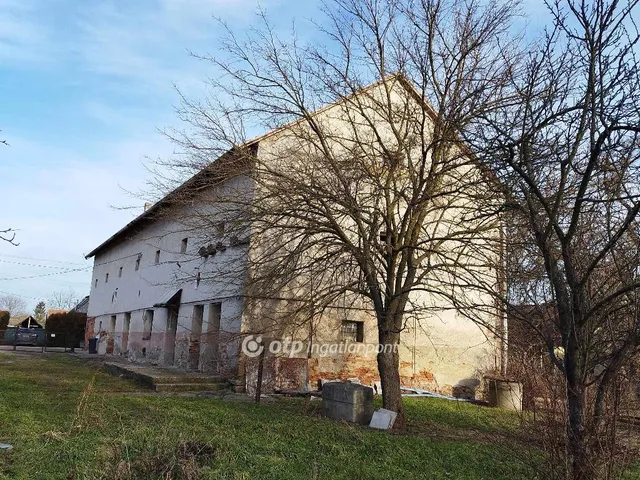 Eladó mezőgazdasági ingatlan Hernádnémeti, Csendes 1561 nm