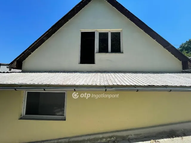 Eladó kereskedelmi és ipari ingatlan Miskolc, Görömböly 600 nm
