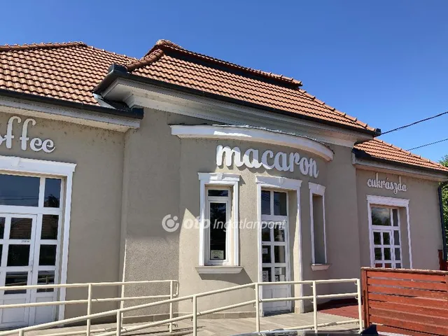 Eladó ház Sajószentpéter 275 nm