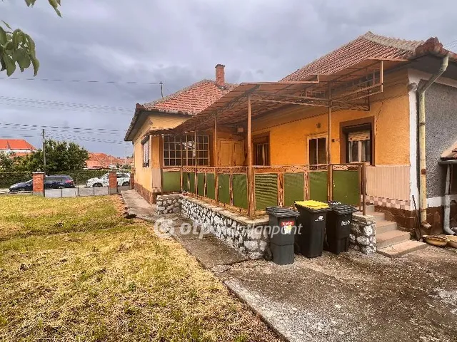 Eladó ház Szentistván 95 nm