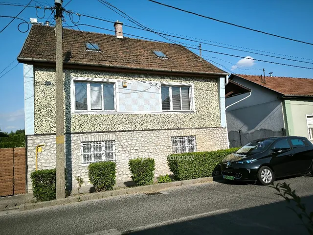 Eladó ház Miskolc, Bulgárföld 270 nm