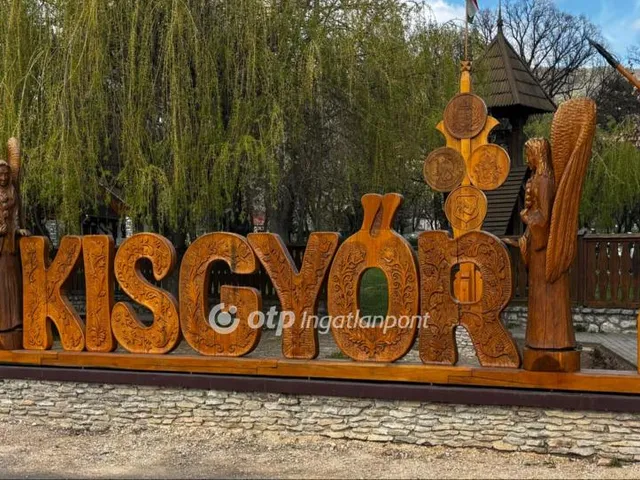 Eladó telek Kisgyőr 2225 nm