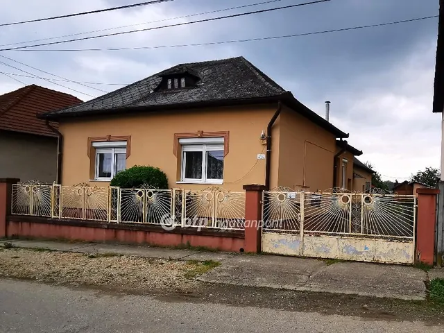Eladó ház Sajóvelezd 80 nm