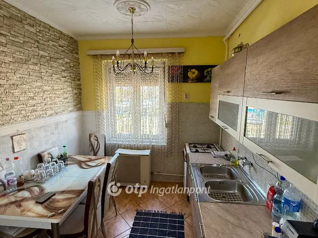 Eladó lakás Miskolc, Jó 58 nm
