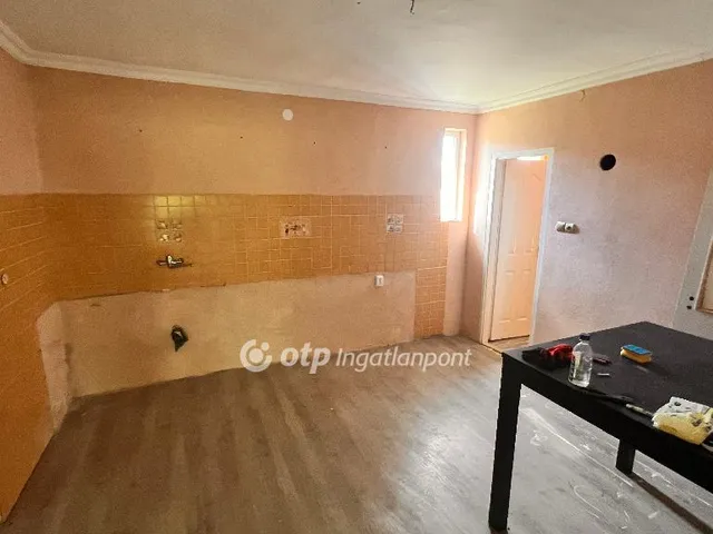 Eladó ház Emőd, Kertváros 81 nm