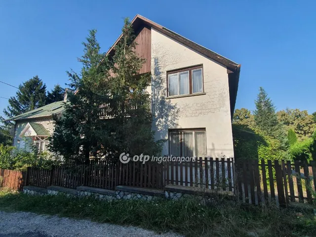 Eladó ház Miskolc, Miskolctapolca 250 nm